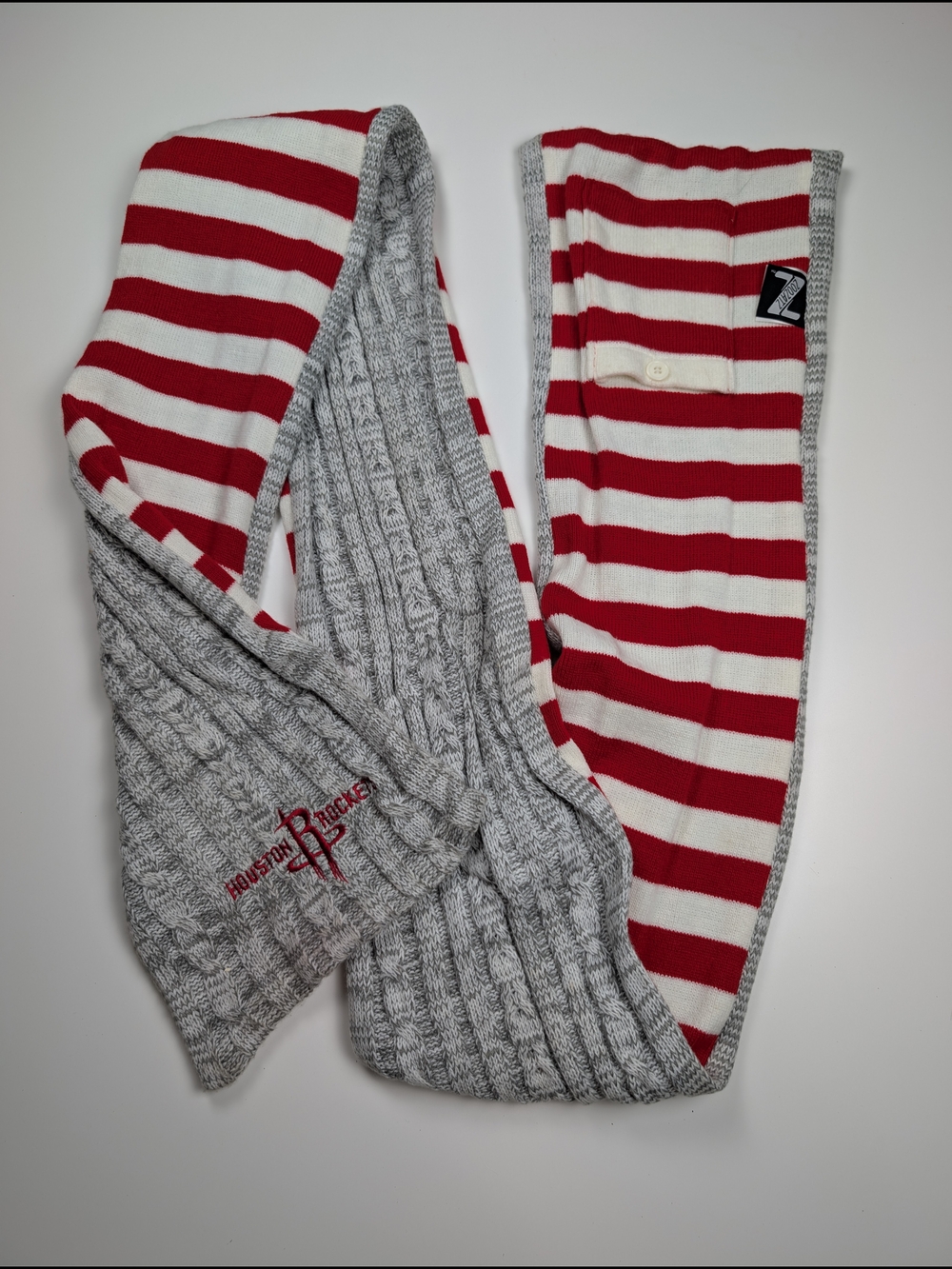 ZooZatz Houston Rockets Cable Knit Pocket Scarf Red White Striped Grey